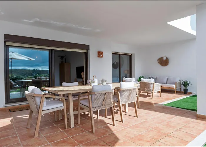 Casa Luismar Casares